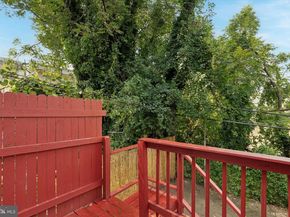 3804 Manayunk Avenue, Philadelphia PA 19128