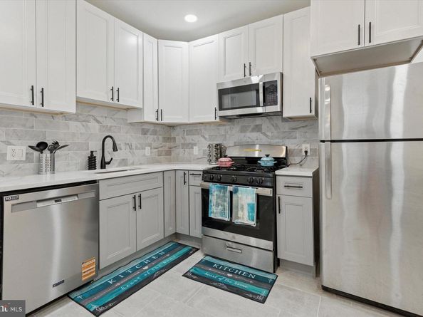 3804 Manayunk Avenue, Philadelphia PA 19128