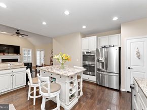 870 Reynards Run, Blue Bell PA 19422