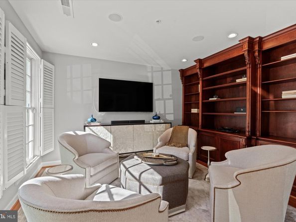 403 Princess Street, Alexandria VA 22314