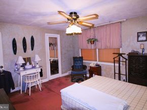 6002 Loretto Avenue, Philadelphia PA 19149