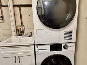 100 N 22nd Street 106, Philadelphia PA 19103