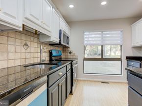 11908 Barrel Cooper Court, Reston VA 20191