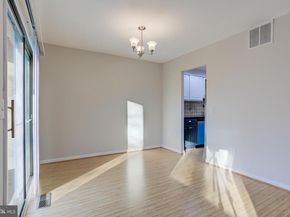 11908 Barrel Cooper Court, Reston VA 20191