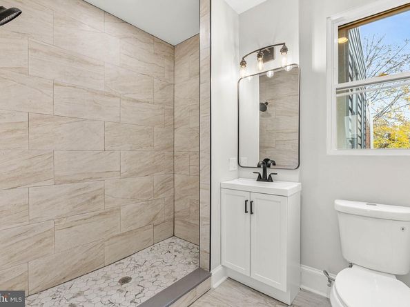 5737 Springfield Avenue, Philadelphia PA 19143