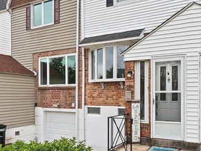 3721 S Hereford Lane, Philadelphia PA 19114