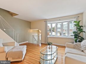 3721 S Hereford Lane, Philadelphia PA 19114