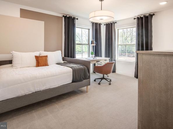 25 Patriot Lane, Horsham PA 19044