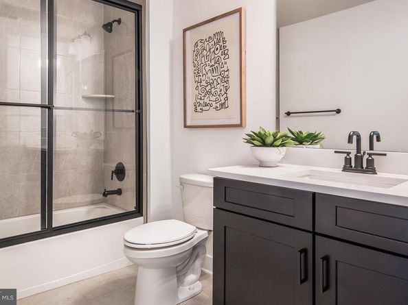 25 Patriot Lane, Horsham PA 19044