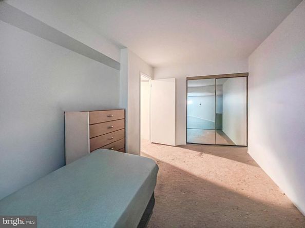 10843 Academy Road, Philadelphia PA 19154