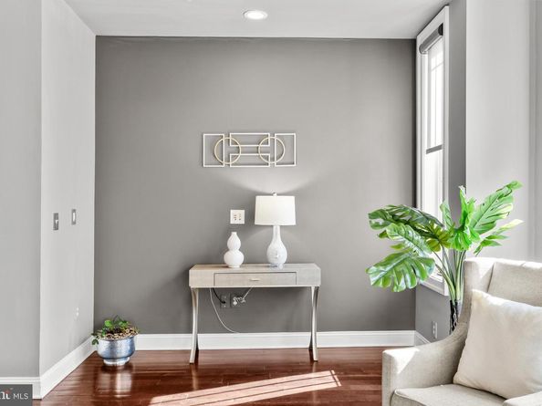 151 V Street NW 4, Washington DC 20001