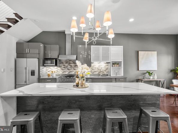 151 V Street NW 4, Washington DC 20001