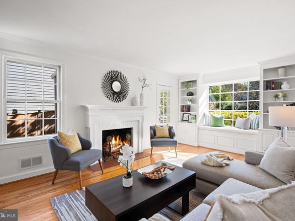 5621 Huntington Parkway, Bethesda MD 20814