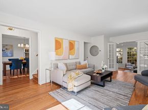 5621 Huntington Parkway, Bethesda MD 20814