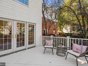5621 Huntington Parkway, Bethesda MD 20814