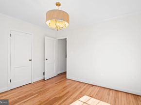 5621 Huntington Parkway, Bethesda MD 20814