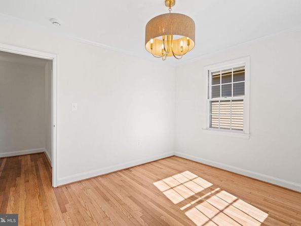 5621 Huntington Parkway, Bethesda MD 20814