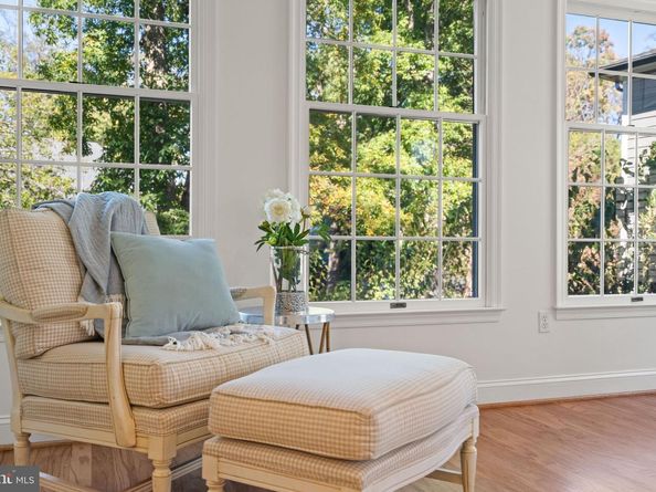 5621 Huntington Parkway, Bethesda MD 20814