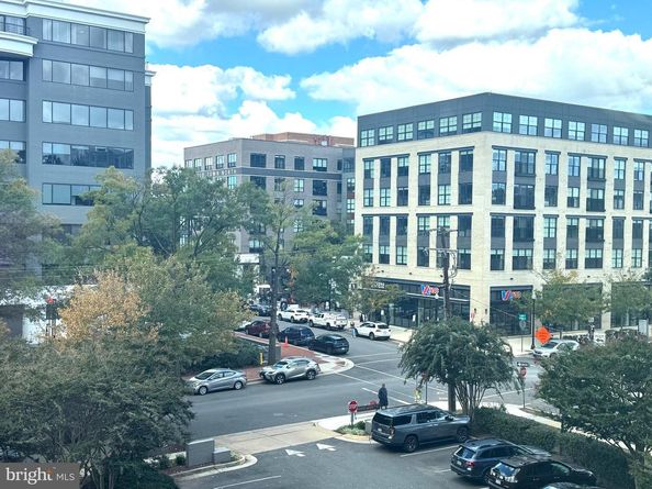 801 N Pitt Street 401, Alexandria VA 22314