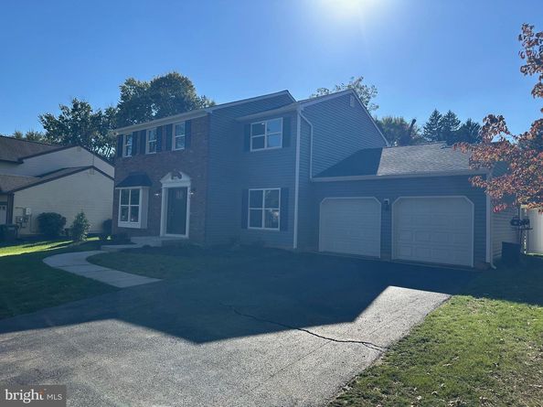 125 Fox Hollow Drive, Feasterville Trevose PA 19053