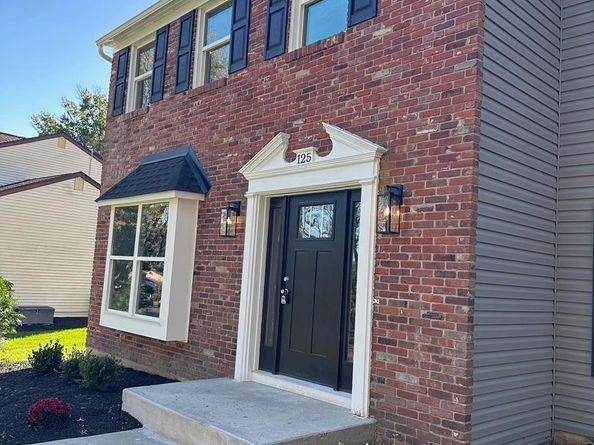 125 Fox Hollow Drive, Feasterville Trevose PA 19053
