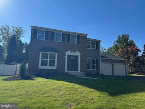 125 Fox Hollow Drive, Feasterville Trevose PA 19053