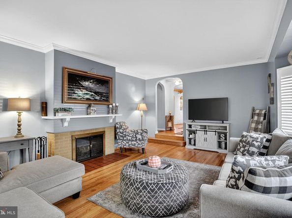 927 Sherman Avenue, Huntingdon Valley PA 19006