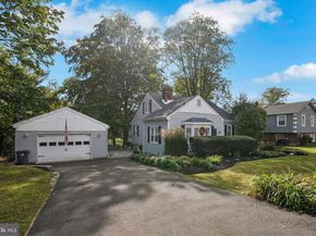 927 Sherman Avenue, Huntingdon Valley PA 19006