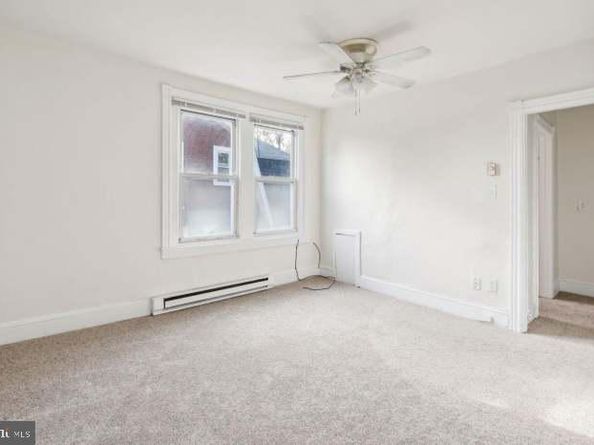 23 N Wycombe Avenue, Lansdowne PA 19050