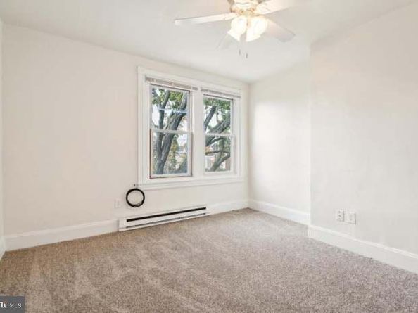 23 N Wycombe Avenue, Lansdowne PA 19050