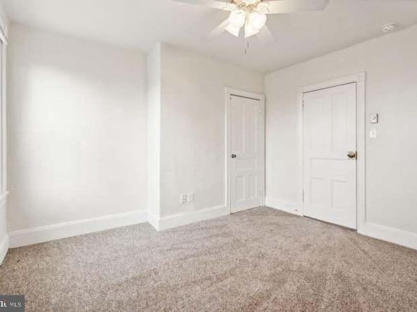 23 N Wycombe Avenue, Lansdowne PA 19050