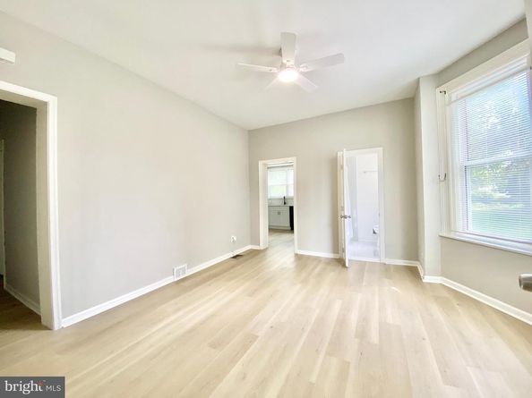 23 N Wycombe Avenue, Lansdowne PA 19050