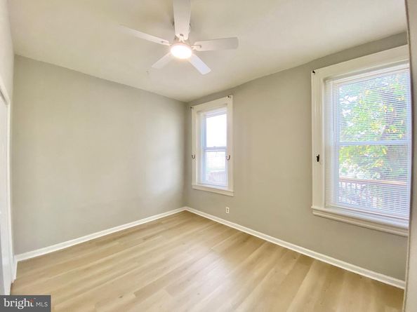 23 N Wycombe Avenue, Lansdowne PA 19050