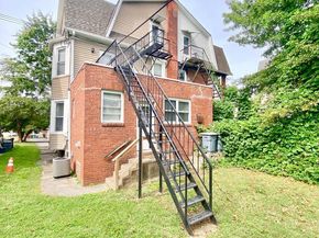 23 N Wycombe Avenue, Lansdowne PA 19050