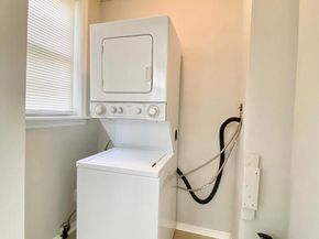 23 N Wycombe Avenue, Lansdowne PA 19050