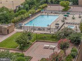 3709 S George Mason Drive 1203E, Falls Church VA 22041