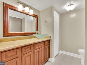 3709 S George Mason Drive 1203E, Falls Church VA 22041
