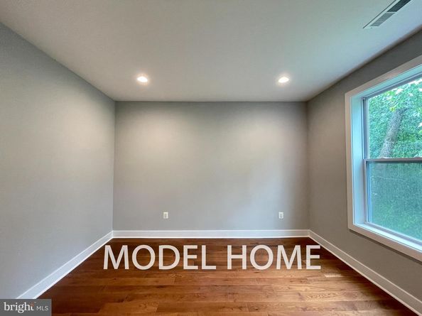 449 Lawyers Road NW, Vienna VA 22180