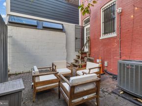 43 T Street NW, Washington DC 20001