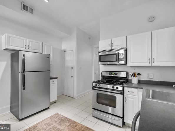 43 T Street NW, Washington DC 20001