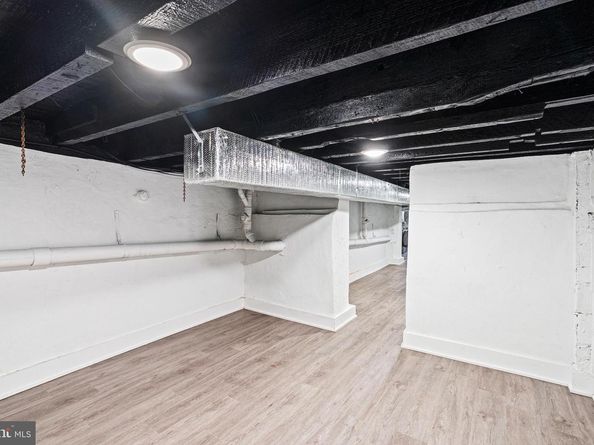 2125 S 9TH Street, Philadelphia PA 19148