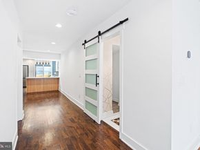2125 S 9TH Street, Philadelphia PA 19148