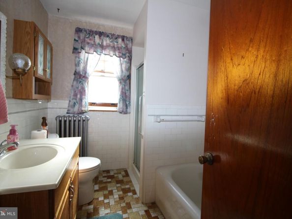 1403 Englewood Street, Philadelphia PA 19111