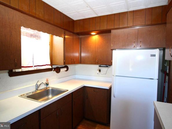 1403 Englewood Street, Philadelphia PA 19111