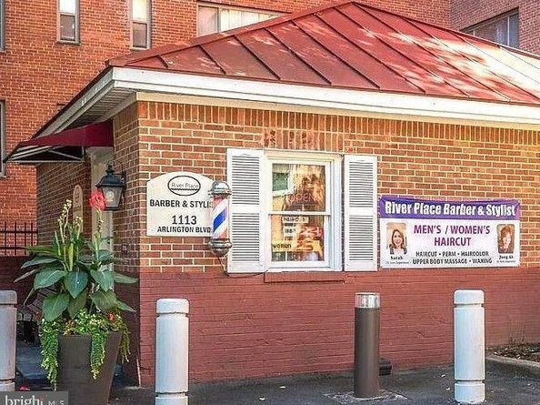 1021 Arlington Boulevard 330, Arlington VA 22209