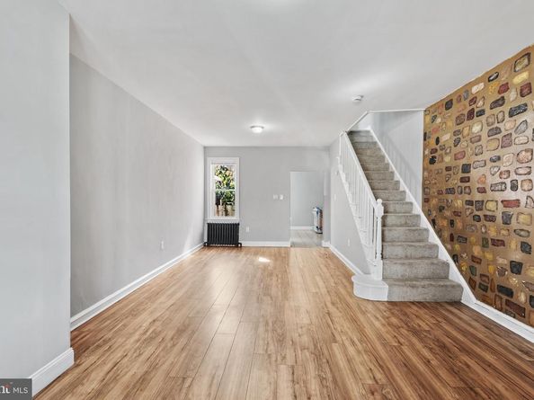832 E Westmoreland Street, Philadelphia PA 19134