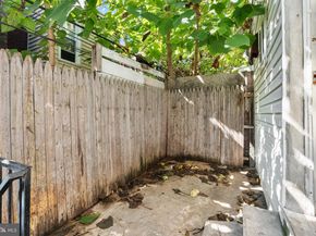 832 E Westmoreland Street, Philadelphia PA 19134