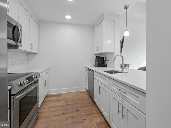 1504 N Scott Street TH2, Arlington VA 22209