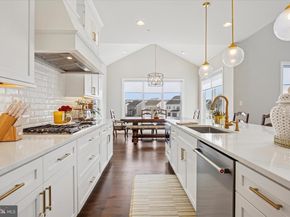 214 Grove Valley Court, Chalfont PA 18914
