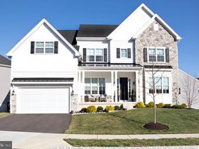 214 Grove Valley Court, Chalfont PA 18914